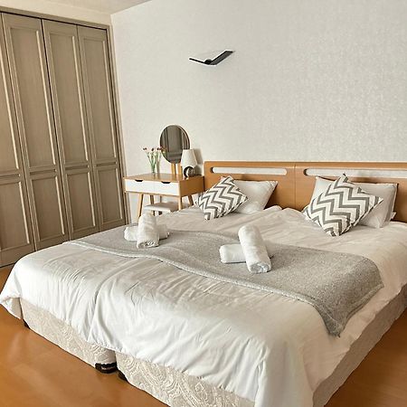 Roomy 4Br Home Sleeps 9／Shinosaka／Large Groups Екстер'єр фото