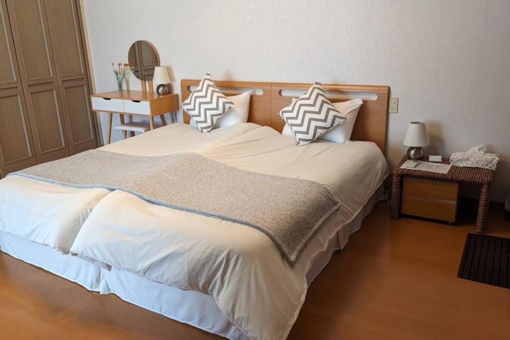 Roomy 4Br Home Sleeps 9／Shinosaka／Large Groups Екстер'єр фото